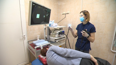 Новейшие аппаратные медицинские комплексы появились в арсенале врачей поликлиник Кировского района