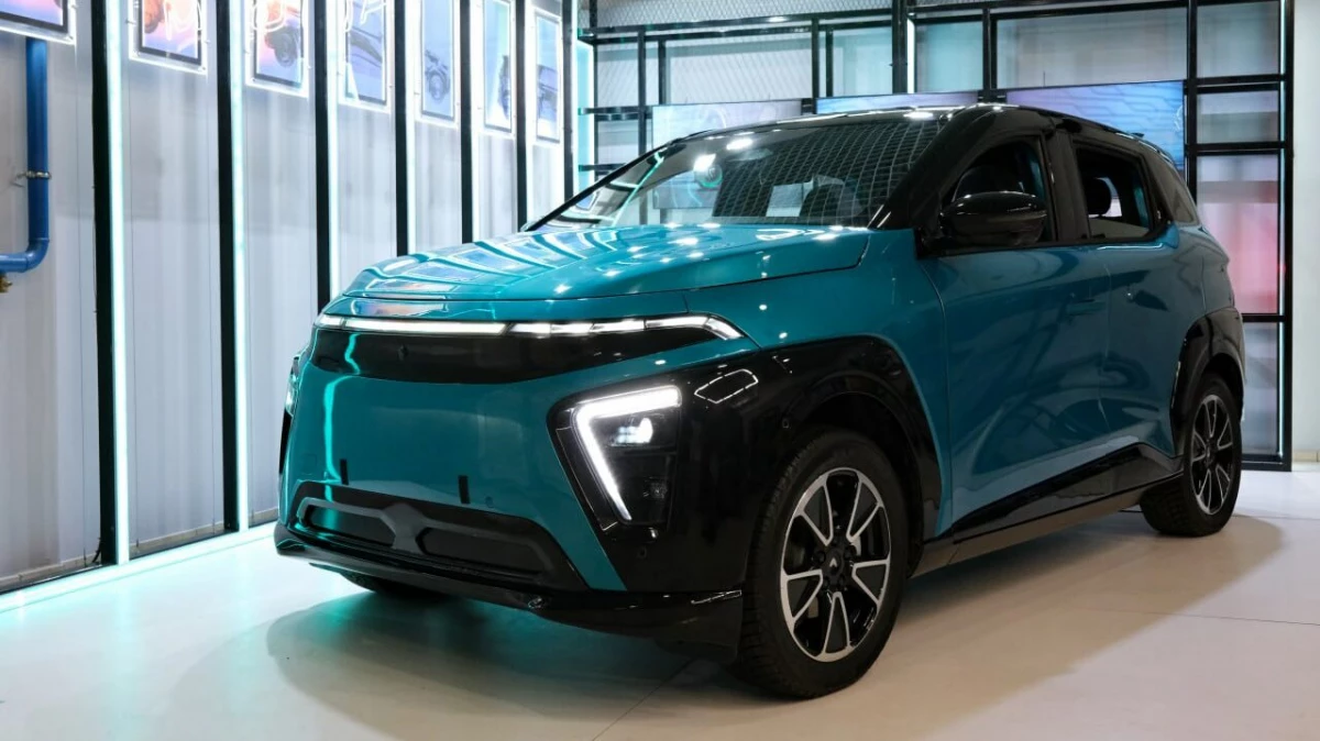 В России представили предсерийные прототипы электромобиля «Атом» - tvspb.ru