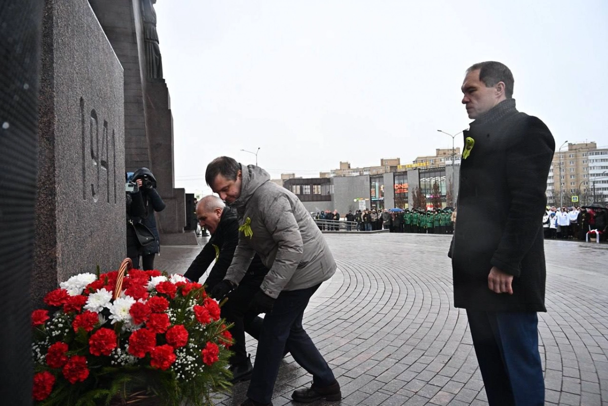 Комитет по промышленной политике Петербурга почтил память жителей и защитников блокадного Ленинграда - tvspb.ru