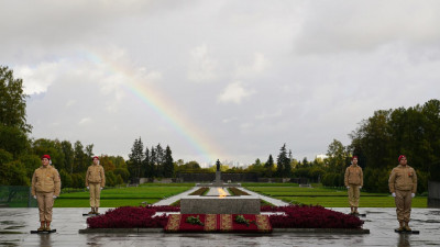 Александр Беглов: Успех проекта «Пост №1» в Петербурге — результат эффективной работы по патриотическому воспитанию молодежи