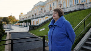Памяти многолетнего директора «Петергофа» Елены Яковлевны Кальницкой