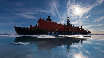 Атомный ледокол «50 лет Победы» повредил обшивку в Карском море