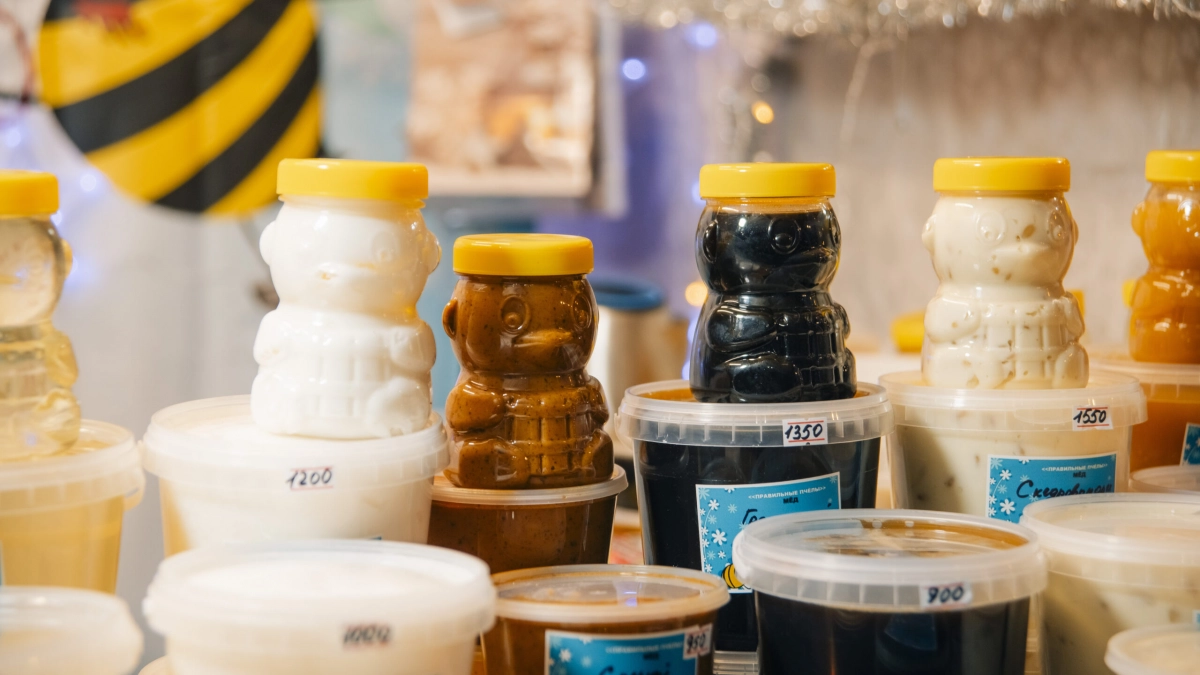 Сомнительная сладость: почему россияне стали реже покупать мед в магазинах - tvspb.ru