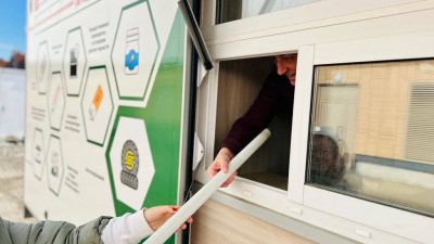 Петербуржцы очистили город от 20 тонн опасных отходов