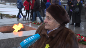 Просто жить и ждать победу