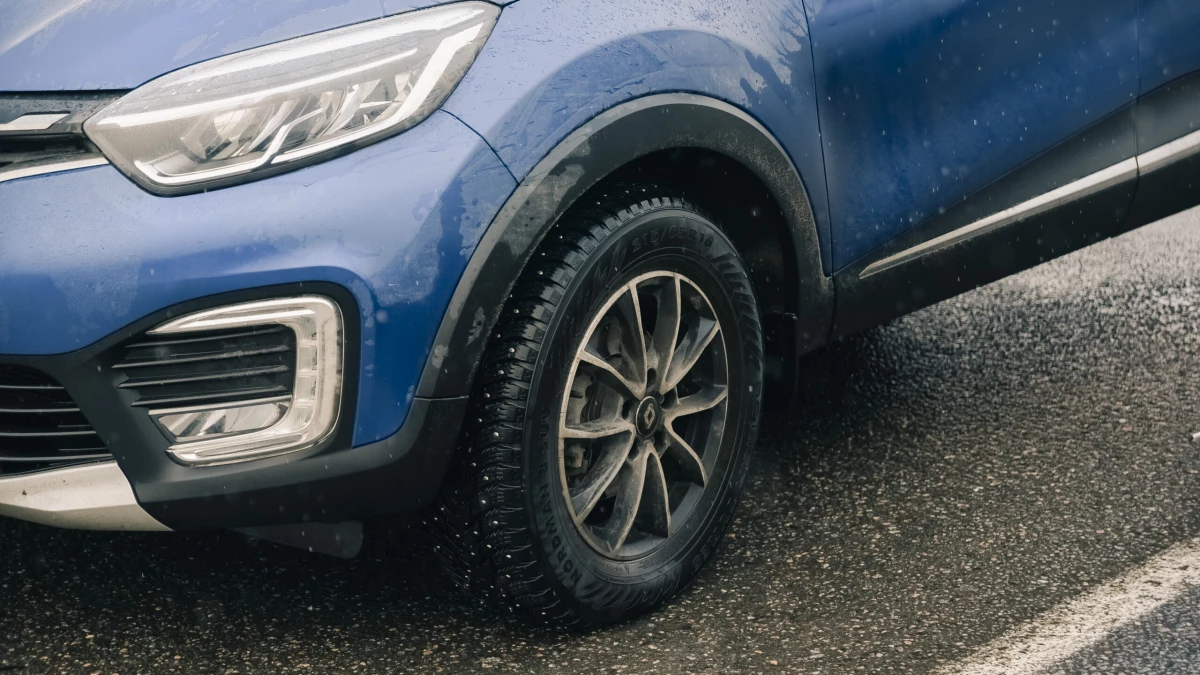 Эстонцы массово едут за покупками в Россию - tvspb.ru