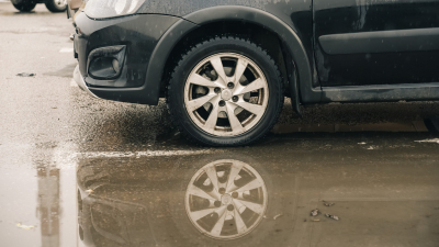 От диагностики до шиномонтажа: экономист рассказал, сколько будет стоить подготовка машины к зиме в 2025 году