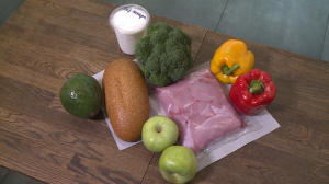 На рынок — вместе с диетологом: польза каких продуктов сильно преувеличена, а что обязательно положить в корзинку