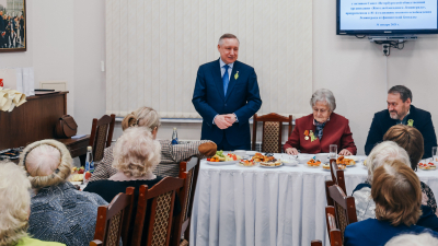 Александр Беглов поддержал инициативу блокадников провести в мае Марш памяти по мемориалам Зеленого пояса Славы