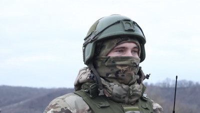 Связь в надежных руках