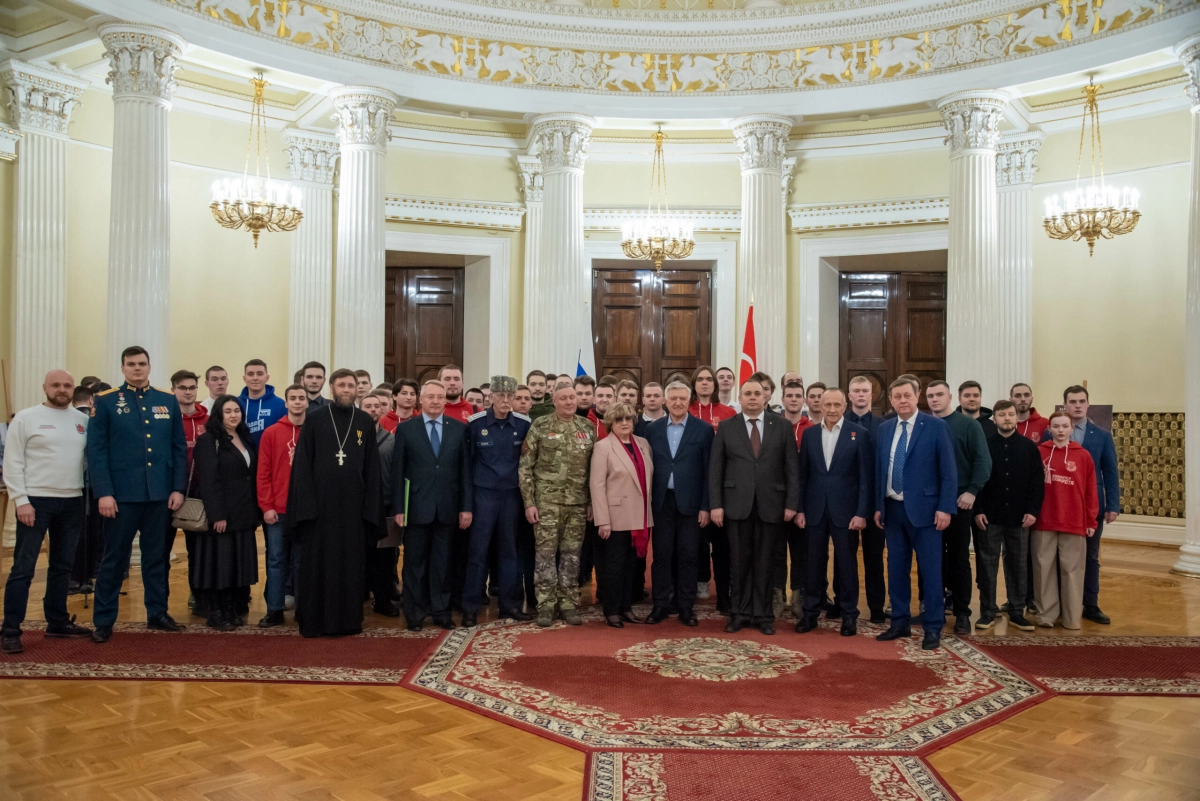 В ЗАКСе чествовали участников патриотической программы, проявивших мужество, стойкость и преданность Родине - tvspb.ru