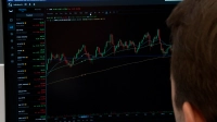 Индекс Мосбиржи вырос после переговоров России и Украины