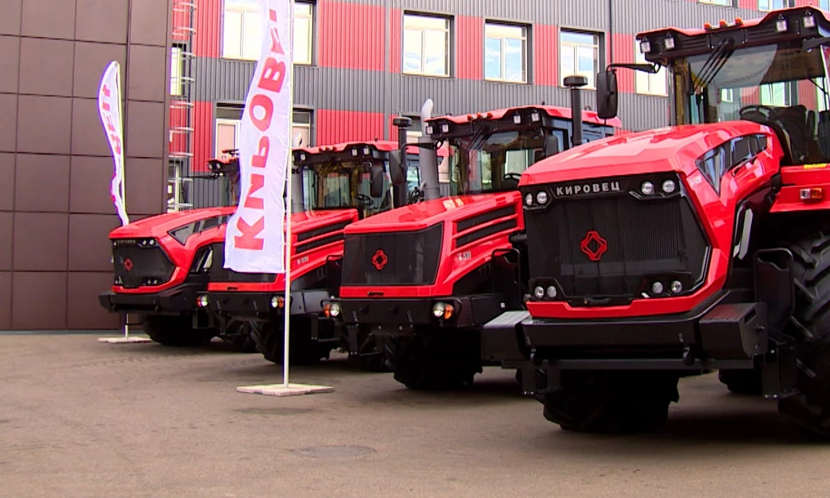 Полностью беспилотные тракторы планируют выпустить в Петербурге к 2030 году - tvspb.ru