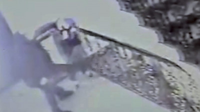 В Петербурге пьяный дебошир избил сотрудниц парикмахерской