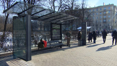 У станции метро «Московская» появилась новая «умная» остановка