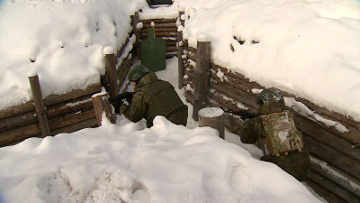 Как проходят учебно-тренировочные сборы по подготовке военнослужащих под Петербургом