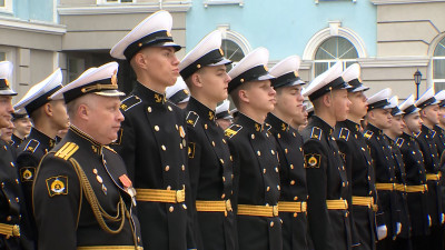 Александр Беглов поздравил петербуржцев с Днем кадета