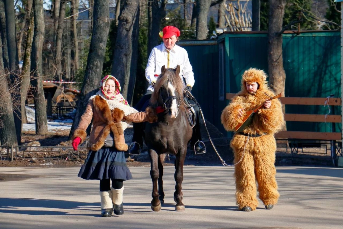 1 марта Ленинградский зоопарк отпразднует Масленицу - tvspb.ru