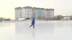 Самый большой бесплатный каток Петербурга