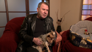 Артистичный попрошайка с огромными глазами и любовью к чёрной смородине — йорк Оливер заслуженного артиста России Евгения Ганелина