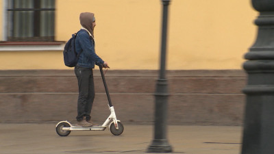 На улицы Петербурга возвращаются электросамокаты