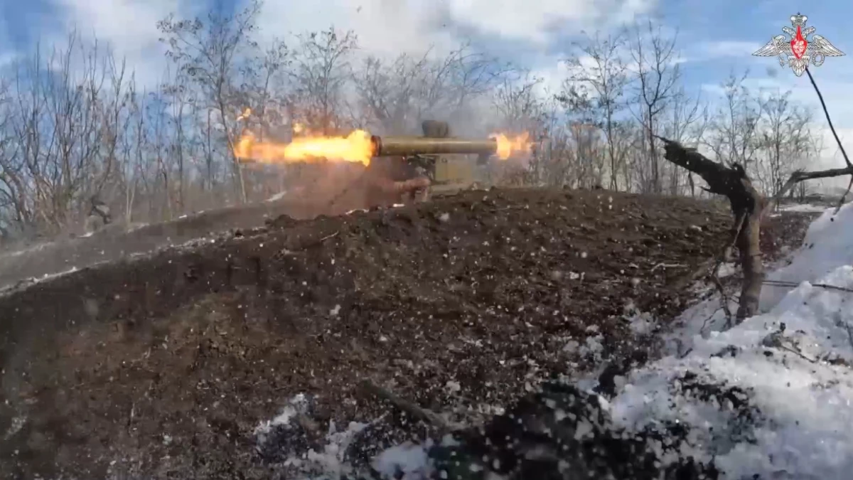 Военнослужащие группировки войск «Восток» продолжают громить противника на Южно-Донецком направлении - tvspb.ru