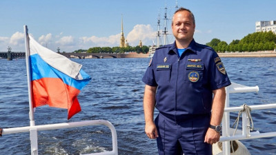 Владимир Путин наградил начальника поисково-спасательной службы Петербурга Юрия Данчука