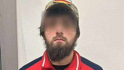 Полиция задержала хулигана, угрожавшего водителю ножом на Литейном проспекте