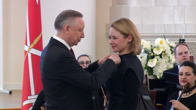 В Смольном прошла церемония награждения работников сферы культуры за заслуги перед Санкт-Петербургом