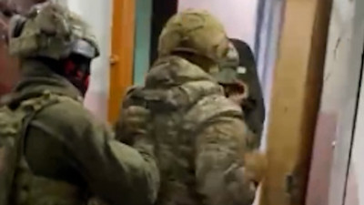 Петербургская полиция задержала в Липецке двоих подозреваемых в вооруженном налете на квартиру на улице Седова