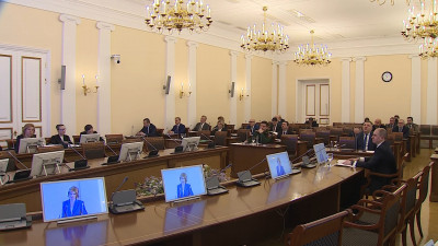 На заседании правительства города в Смольном обсудят новые меры социальной поддержки петербуржцев