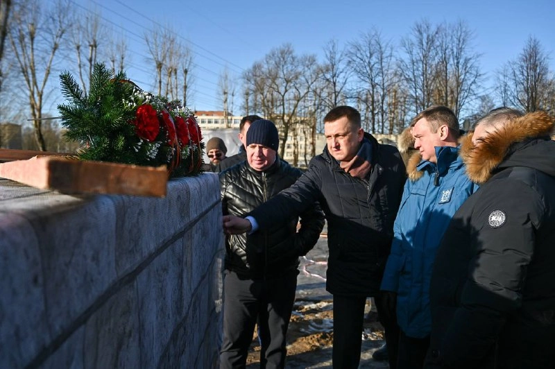 Кирилл Поляков рассказал, как продвигается реставрация мемориала «Журавли» - tvspb.ru