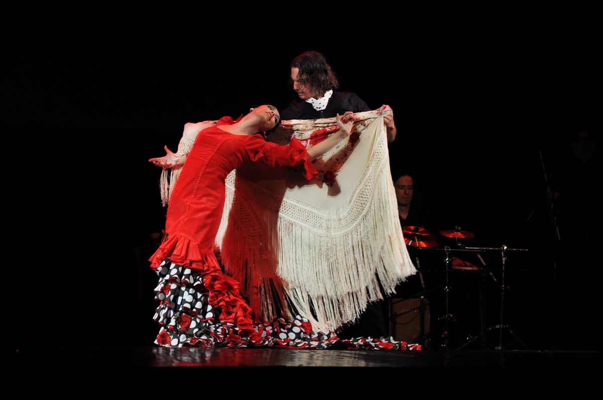 Фламенко-спектакль «Кармен» покажут в «Колизей Арене» - tvspb.ru