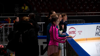 В СК «Юбилейный» стартовал «Кубок заслуженных тренеров России Алексея Мишина и Тамары Москвиной»