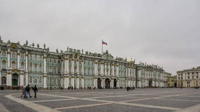 Выставка «Михаил Пиотровский. Эрмитаж земной и небесный» открылась в Петербурге