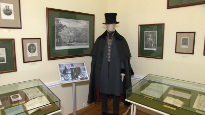 Костюмы героев нашумевшего мюзикла «Пророк. История Александра Пушкина» представили в Петербурге