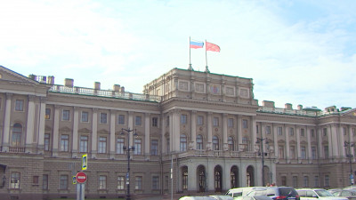 В ЗакСе Петербурга обсудят законопроекты о субсидиях на оплату ЖКХ и поддержке Центров детского развития