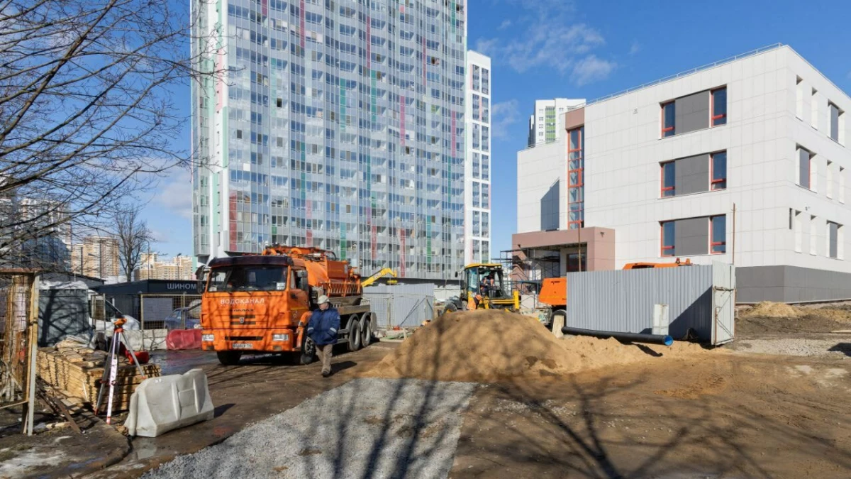 Поликлинику для взрослых в Калининском районе подключили к сетям водоотведения - tvspb.ru