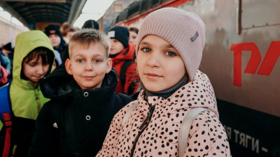 Александр Беглов: Ребятам из Мариуполя Петербург подготовил увлекательную и познавательную программу на весенние каникулы