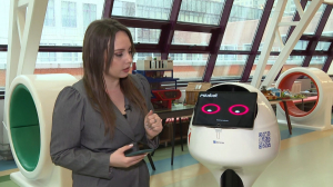 Это — Мила: петербургский школьник вошёл в состав команды разработчиков робота-стюарда для скоростных поездов