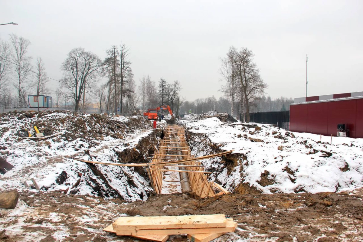 В промзоне «Ржевка» достраивают два участка дороги по улице Коммуны - tvspb.ru