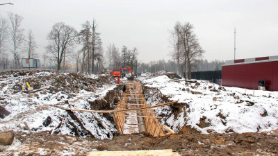 В промзоне «Ржевка» достраивают два участка дороги по улице Коммуны