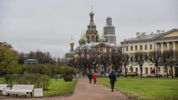Циклон принёс в Петербург дожди и похолодание: 26 апреля возможен мокрый снег