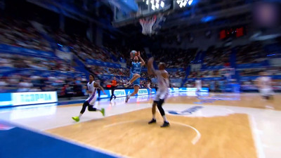 Баскетбольный «Зенит» занял первую строчку регулярного чемпионата, одержав 35-ю победу за сезон