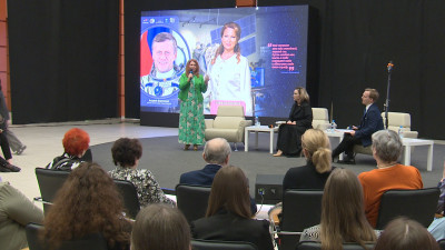 В центре «Россия — Моя история» открылась выставка «Жена космонавта: «Там, где любовь, будет всё по плечу!»