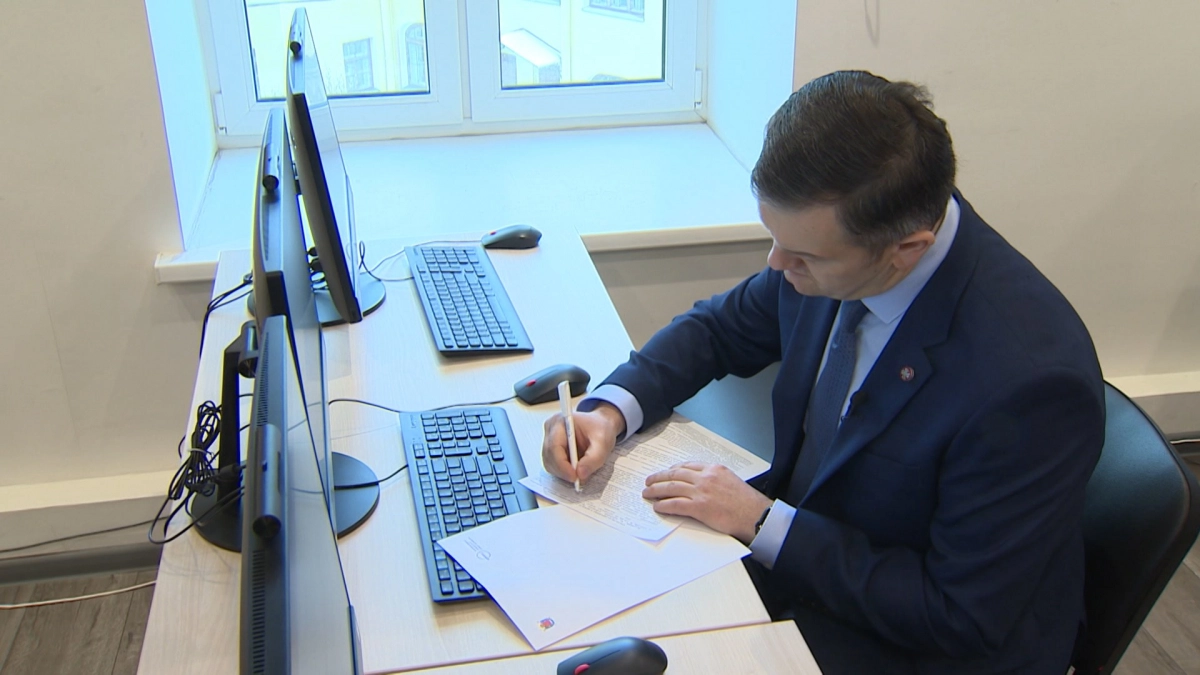 Александр Беглов: Ветераны СВО в Петербурге трудоустраиваются в городские организации, военкоматы и органы власти, получают дополнительное образование - tvspb.ru