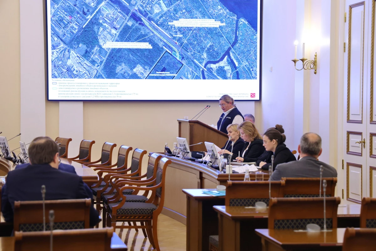 Александр Беглов: Железнодорожная ветка в промзоне Металлостроя обеспечит бесперебойную работу нового высокотехнологичного производства - tvspb.ru