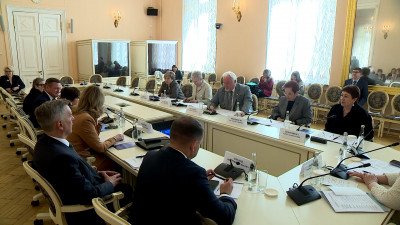 В Петербурге стартовало заседание Совета законодателей России