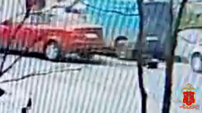 На улице Рихарда Зорге выбежавший на дорогу мальчик попал под колеса Kia