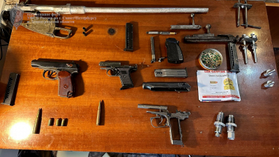 В Тихвине накрыли подпольную мастерскую по изготовлению оружия